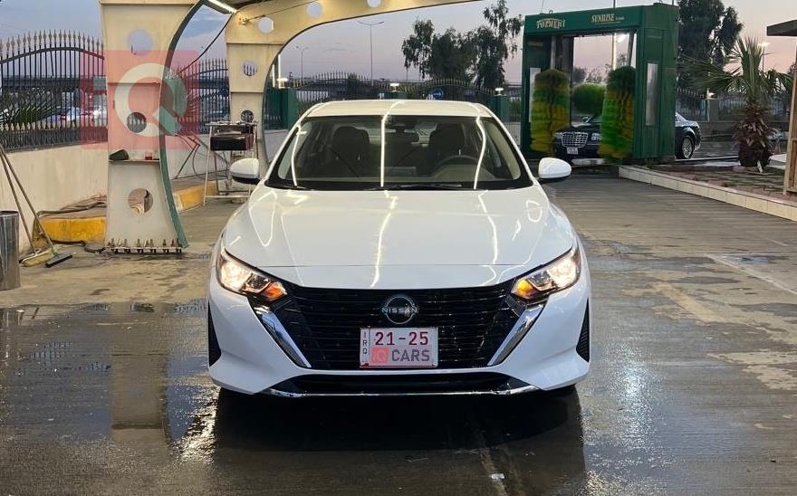 نیسان سێنترا